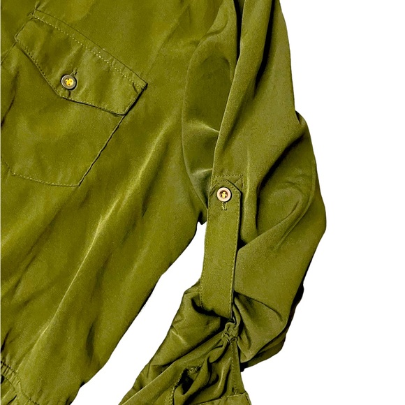 Woman Dress - Picture 2 of 3